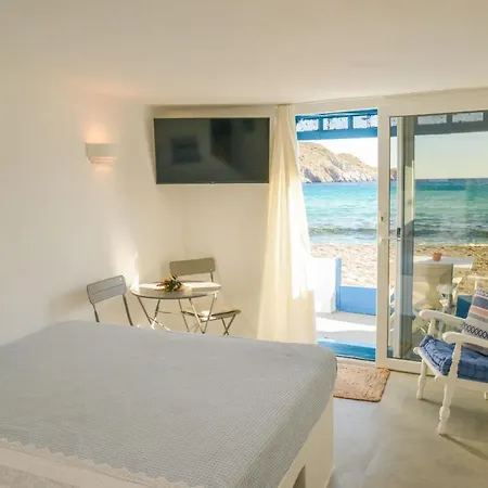 Milos * Firopotamos